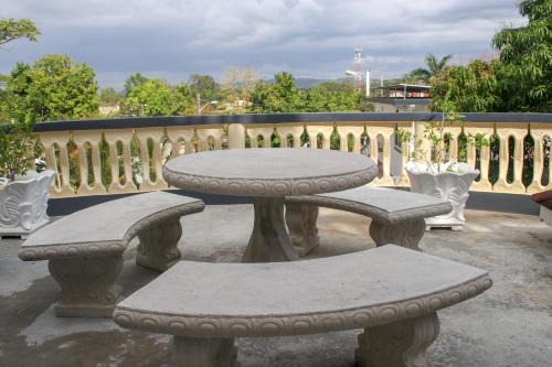 Negril House | Van Villa Guesthouse