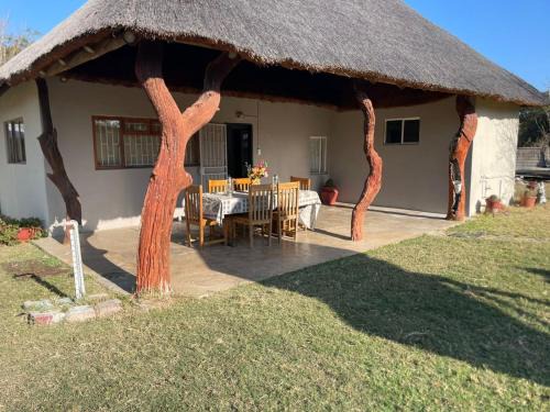 Groenvlei Apartment | Vanross Self Catering Accommodation