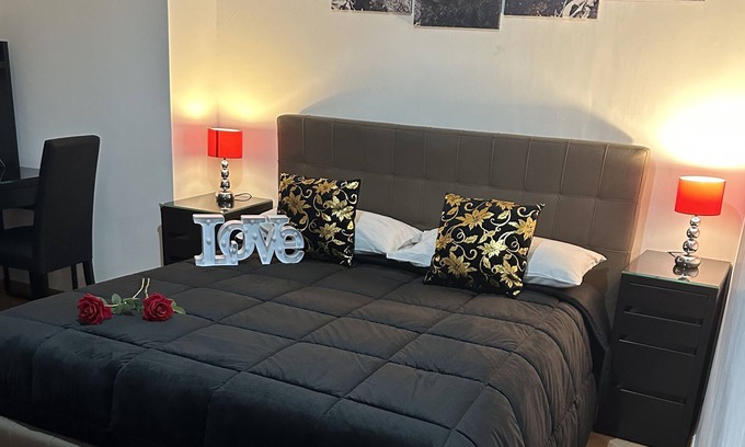 Centro Storico Bed & Breakfast | Vanvitelli Home