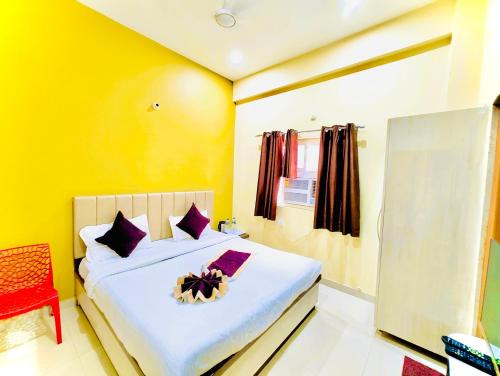Varanasi Hotel | Varanasi Luxury Premium Hotel Medhya ! Grand Near Kashi Vishwanath Temple And Ganga Ghat With #Wi-Fi #Room Service - Fully Air Conditioned Rooms & Prime Location - Best Seller Hotel In Varanasi