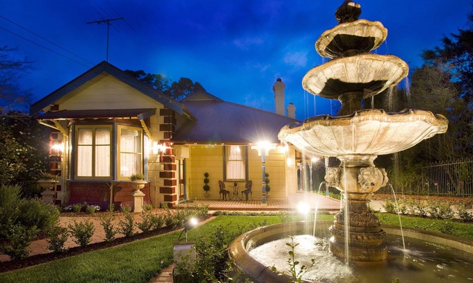 Leura Cottage | Varenna