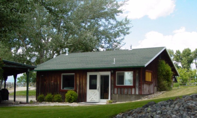 Corvallis House | Variable- 1 night 250.00, 2=200.00,3+=150.00