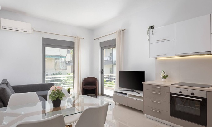 Varkiza Apartment | Varkiza Seaside Apartment
