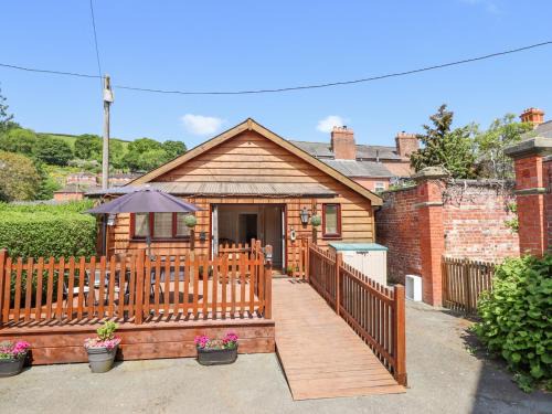 Newtown House | Varley Villa