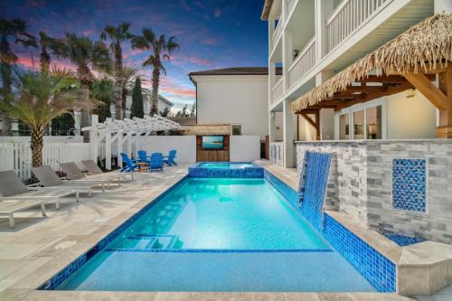 Frangista Beach House | Vast Cay Castle With Private Beach And Game Room