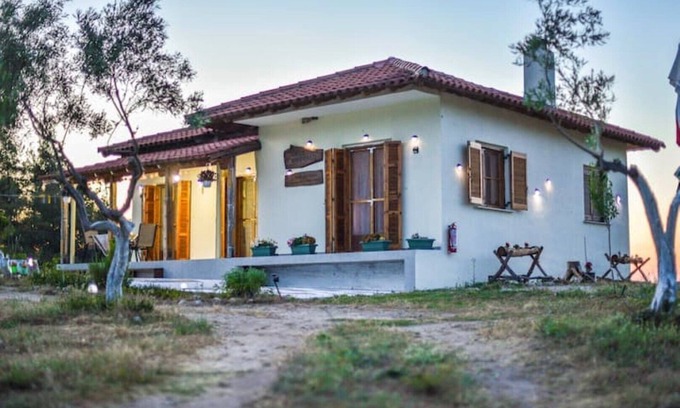 Sithonia Cottage | Vast Emerald, the only house in Kavourotrypes