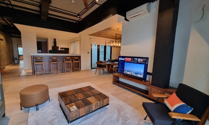 Ibbanwala Apartment | VAUX Park Street Hotel - A collection of 8 luxury lofts