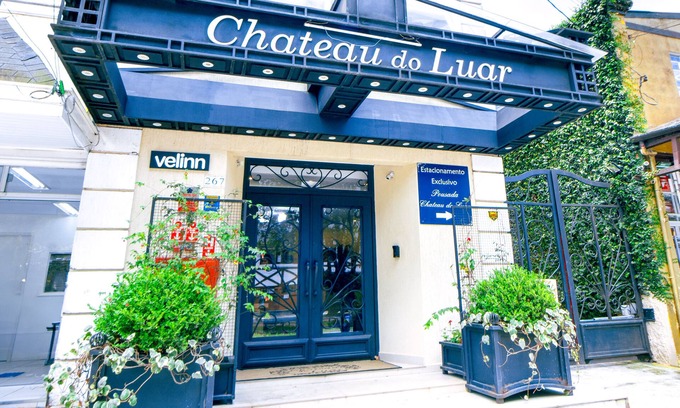 Fracalanza Hotel | Velinn Pousada Chateau do Luar