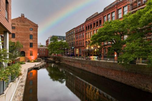 Manchester City Centre Hotel | Velvet Hotel Manchester, WorldHotels Crafted