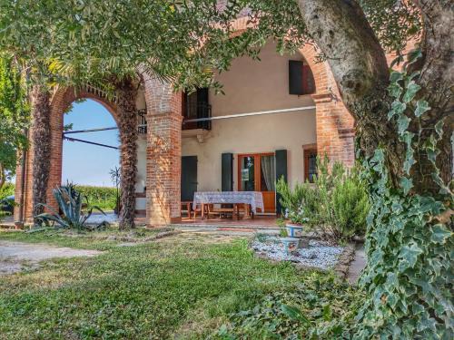 Campagna Lupia House | VENICE Elegant Bedroom with Private Bathroom