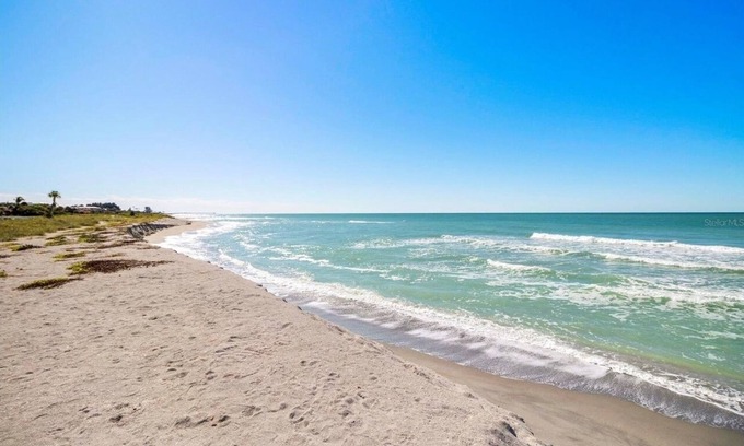 Golden Beach Villa | Venice Villas #7