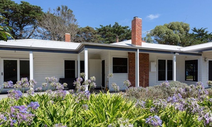 Ventnor House | Ventnor Cosy Homestead - the perfect retreat for your next holiday