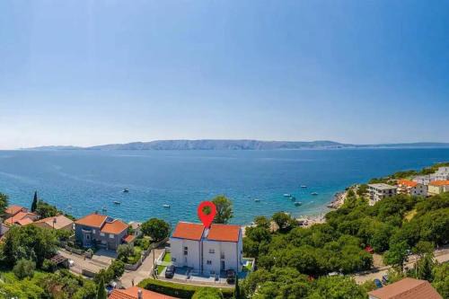 Novi Vinodolski Apartment | Vera - Luxury Seafront Apartment