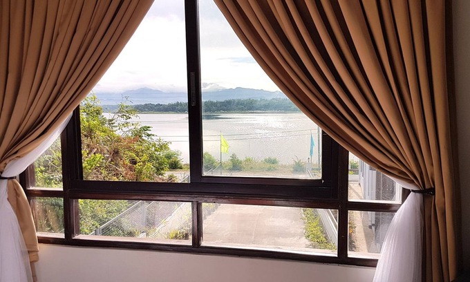 Paoay Hotel | Veranda Suites and Restaurant