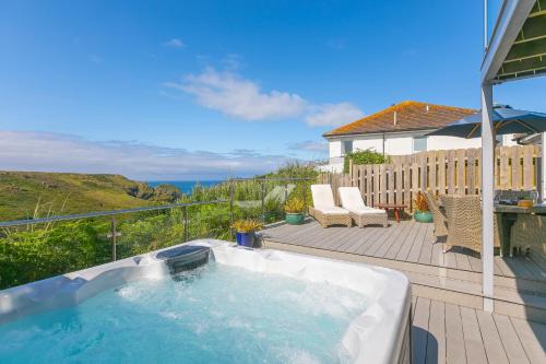 Mullion Apartment | Verity