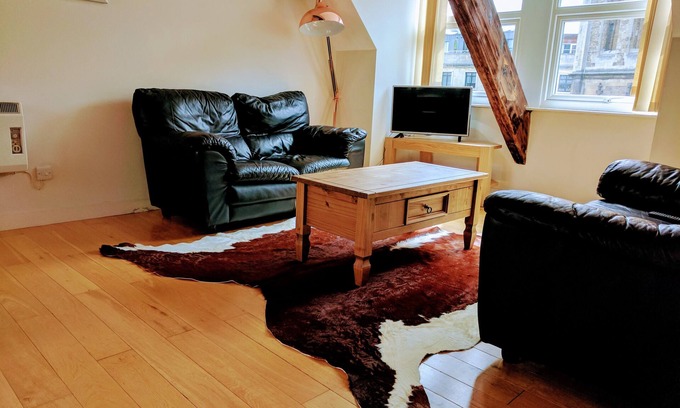 Bristol Old City Apartment | Very Central Loft Apartment - Self Checkin