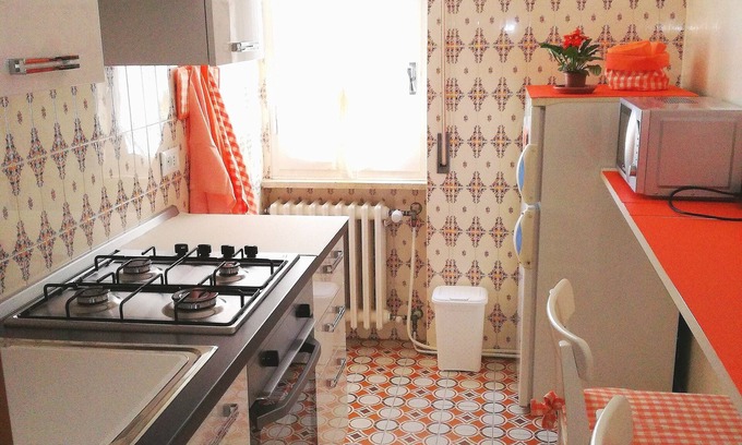 Santo Stefano al Mare Apartment | Very close to the beaches and the cycle path with communal parking!
