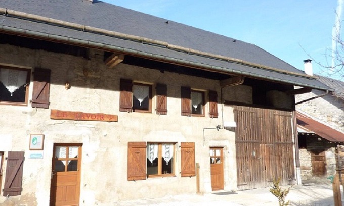 Saint-Jean-de-Couz House | Very comfortable 160m² house for 7 people and 2 babies, pets allowed