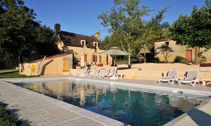 Vitrac Cottage | Very good location! Character house with private access to the river