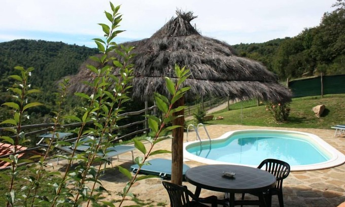 Arezzo Villa | Very old stone farmhouse perfect for 5 persons with private garden and pool. Completely fenced plot.