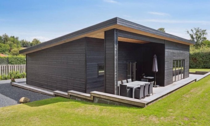 Lyngsbæk Strand House | "Vesa" - 2.4km from the sea by Interhome