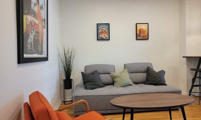 Viauville Apartment | VIAU-1BR near Olympic Stadium