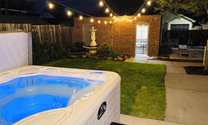 Cole House | Vibe City! RiNo Escape w/HotTub, 2 Game Rooms, Private Backyard, 4th Night FREE