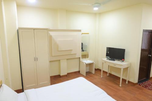 Kanpur Hotel | Vibha Raj Grand