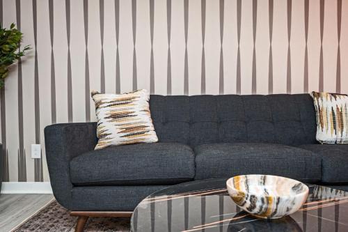 Sylvan Hills Apartment | Vibrant 3BD in SylvanHills Near Southside Beltline