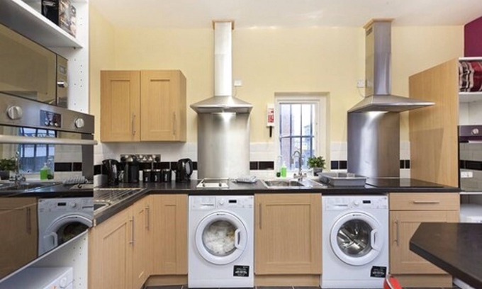 Nottingham City Centre Hotel | Victoria Centre Apartments & Annexe