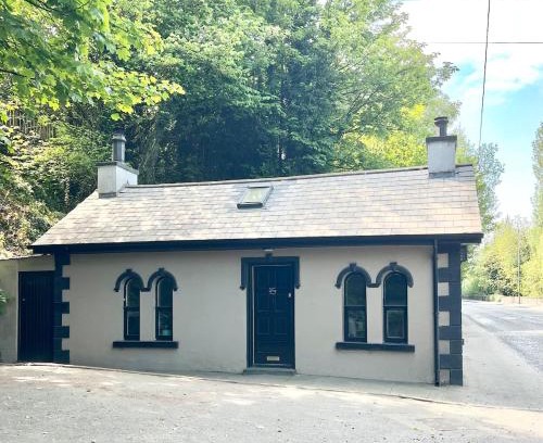 Londonderry House | Victoria Gate Lodge