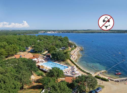 Lanterna House | Victoria Mobilehome in Solaris FKK Naturist Camping Resort