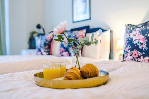 Leamington Spa Apartment | Victoria Park Studio 1 - Self Contained, FREE Netflix, Amazon Prime & Disneyplus