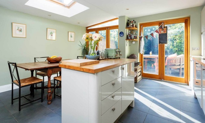Bow West House | Victoria Park Vitality, by Veeve