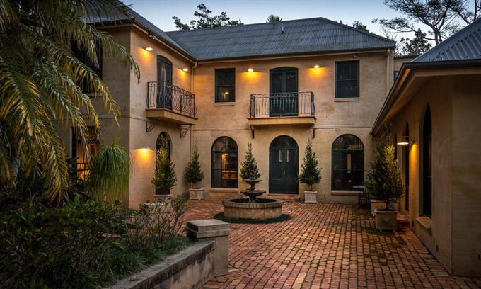 Ewingsdale House | Victoria's at Ewingsdale Byron Bay