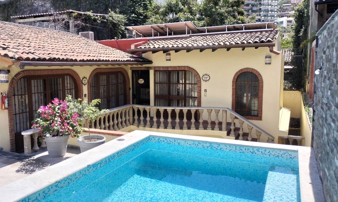 Emiliano Zapata Hotel | Victoria Suites