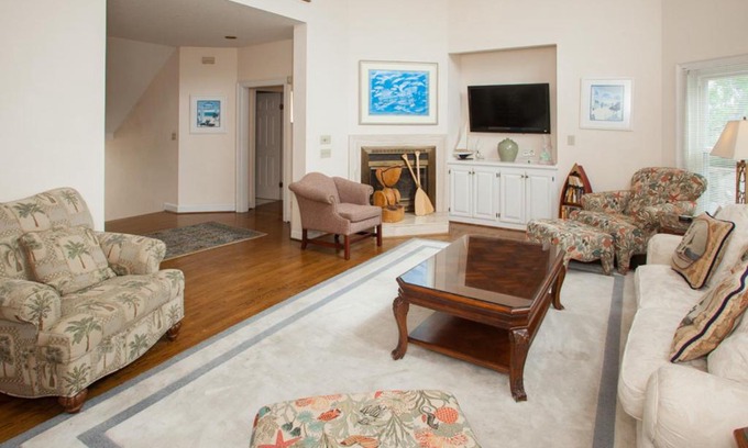 Sandbridge House | Victorian Sea-cret