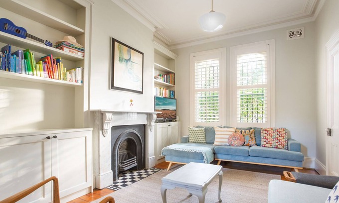 Bondi Junction House | Victorian-Style House with Courtyard off Oxford St