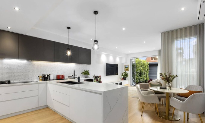 Albert Park House | Victorian Townhouse in Albert Park