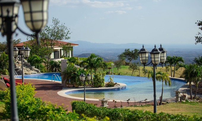 Piedades Sur Hotel | Vida Mountain Resort & Spa - Adults Only