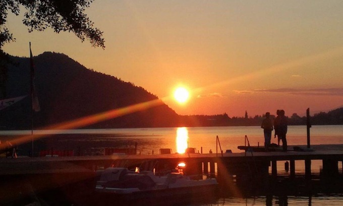 Unterburg am Klopeiner See House | Vierbettzimmer mit Dachschräge - Lindenhof - Restaurant & Pension