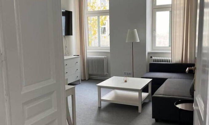 Penzing Apartment | Vienna classic with love