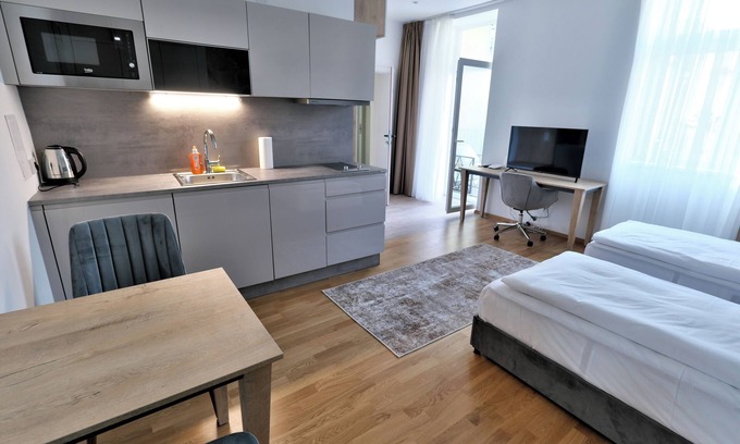 Ottakring Apartment | Vienna Lotus Apartment