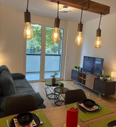 Donaustadt Apartment | Vienna Near Lake Homes