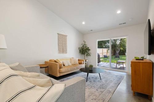 Rapid City House | Vienna's Modern Retreat