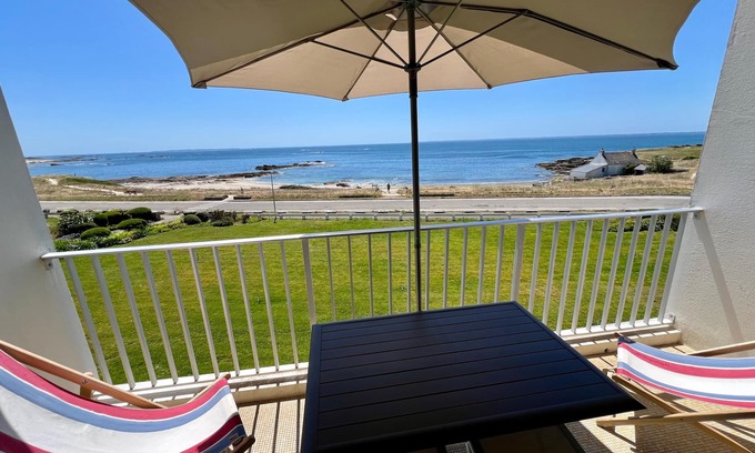 Quiberon Apartment | View of the islands 2nd floor near thalasso