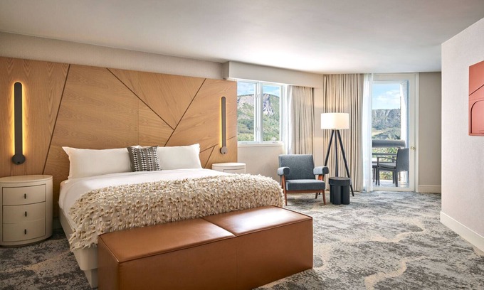 Snowmass Village Hotel | Viewline Resorts Snowmass, Autograph Collection- 2 Bedroom Penthouse