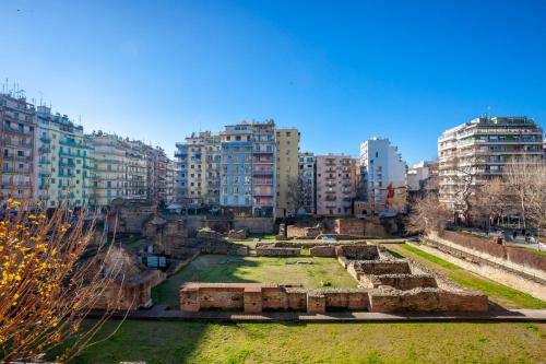 Thessaloniki City Centre Apartment | Viewscape Navarino Apt