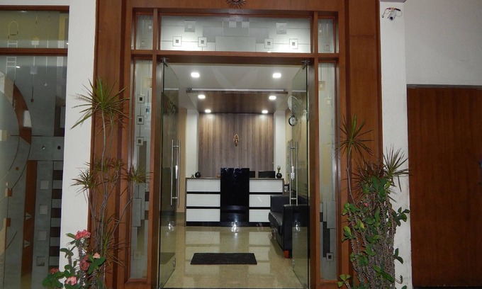 Vaniyambadi Hotel | Vijay Residency Vellore