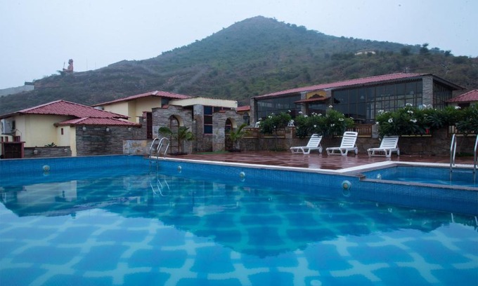 Bedla Resort | Vijaygarh Resort & Cottages with Pool